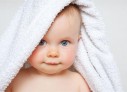 母乳喂养多久最好 母乳到2岁的哈尔滨捐卵宝宝智商高吗